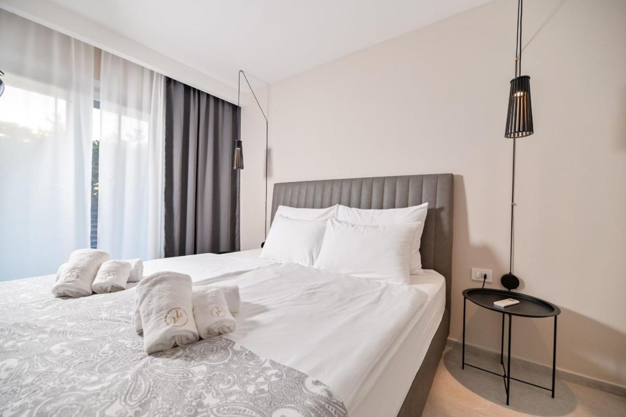 Luxury Apartments Villa Lacrima シロ エクステリア 写真