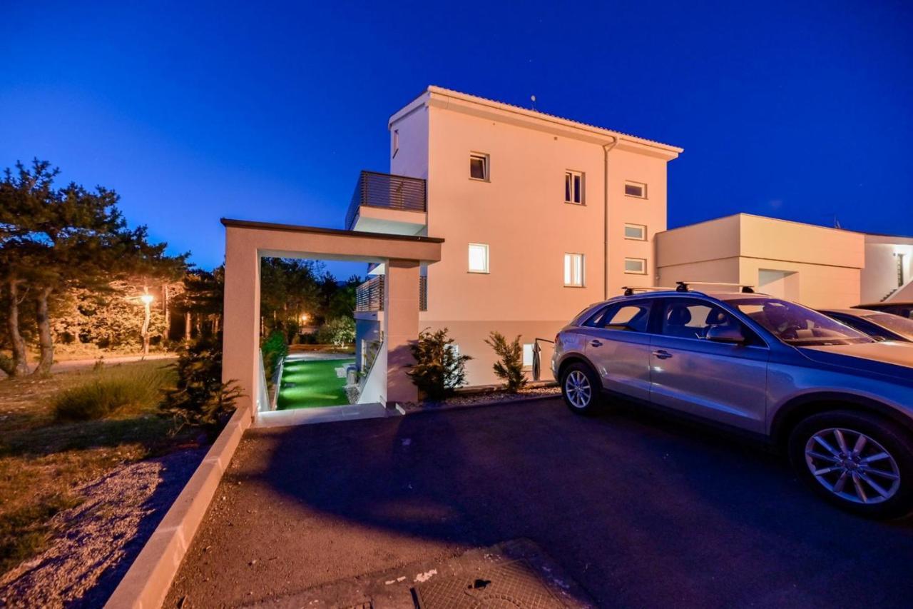 Luxury Apartments Villa Lacrima シロ エクステリア 写真